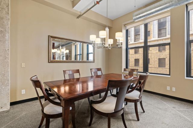 350 Saint Peter Street 802, Saint Paul, MN 55102