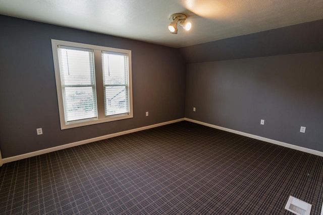 801 E Main STREET, Waukesha, WI 53186