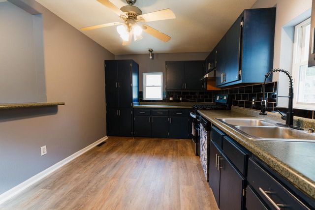 801 E Main STREET, Waukesha, WI 53186