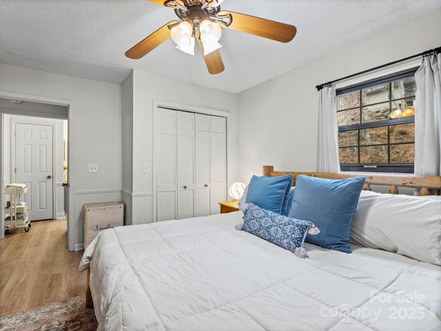 950 Main Street 5, Chimney Rock, NC 28720