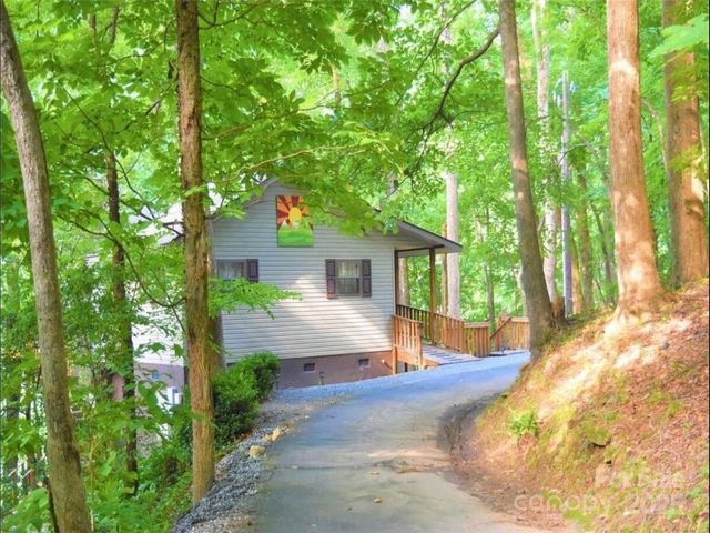950 Main Street 5, Chimney Rock, NC 28720