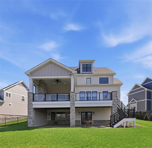 5018 Spruce Rd, Pine Twp, PA 15044