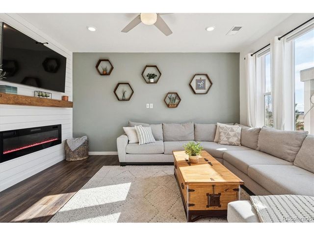 3530 Sawtooth St, Frederick, CO 80516