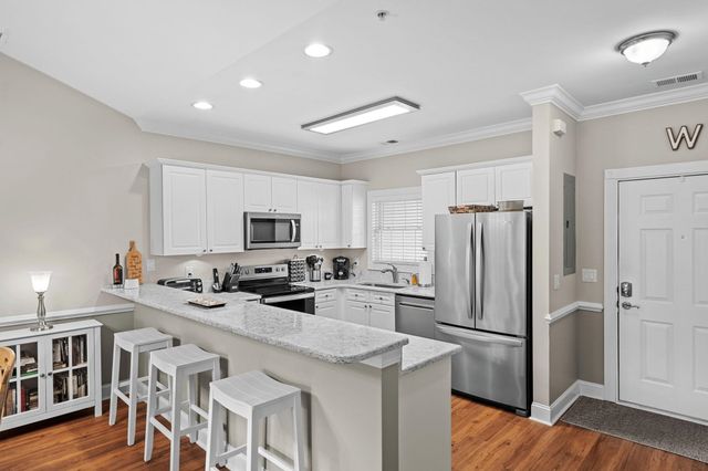 4885 Magnolia Pointe Ln Apt 304, Myrtle Beach, SC 29577