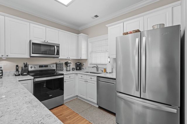 4885 Magnolia Pointe Ln Apt 304, Myrtle Beach, SC 29577