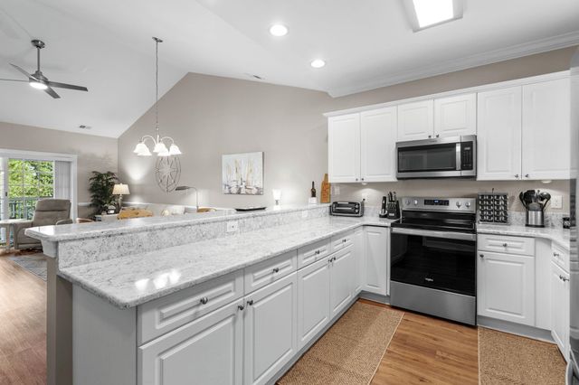 4885 Magnolia Pointe Ln Apt 304, Myrtle Beach, SC 29577