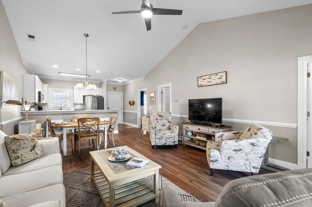 4885 Magnolia Pointe Ln Apt 304, Myrtle Beach, SC 29577