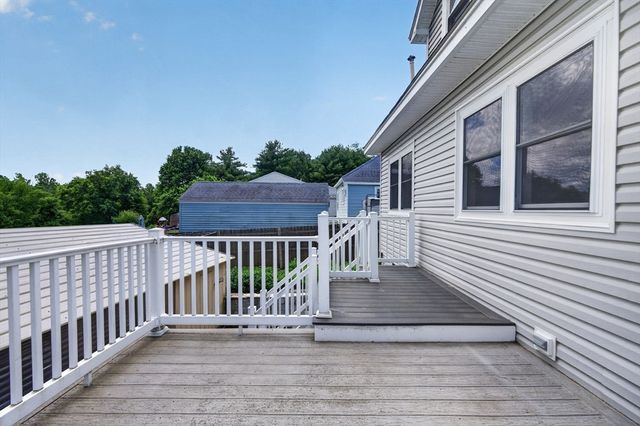 524 Lowell St, Methuen, MA 01844