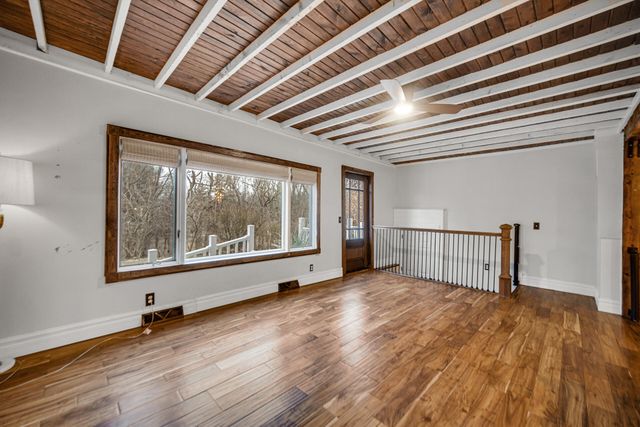 3294 W 400 N, La Porte, IN 46350