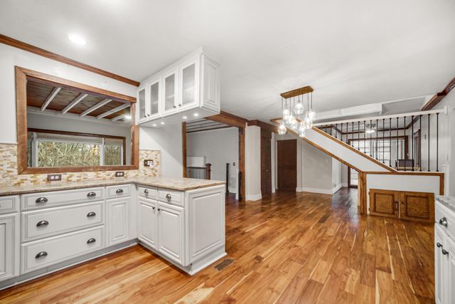 3294 W 400 N, La Porte, IN 46350