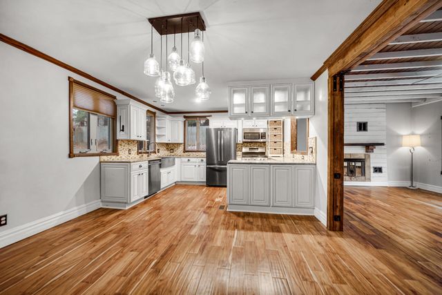 3294 W 400 N, La Porte, IN 46350