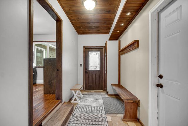 3294 W 400 N, La Porte, IN 46350