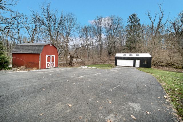 3294 W 400 N, La Porte, IN 46350