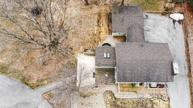 3294 W 400 N, La Porte, IN 46350