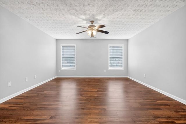 3338 Gardenside Walk, Loganville, GA 30052