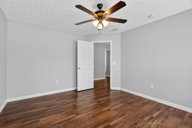 3338 Gardenside Walk, Loganville, GA 30052