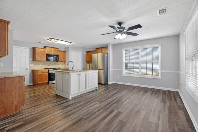 3338 Gardenside Walk, Loganville, GA 30052