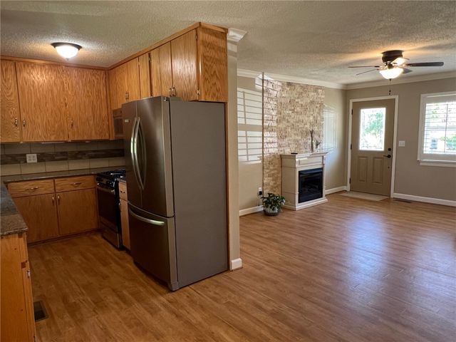 104 Oak Street, Jasper, AR 72641