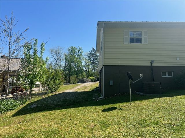 104 Oak Street, Jasper, AR 72641