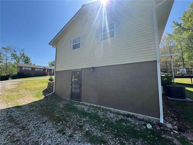 104 Oak Street, Jasper, AR 72641