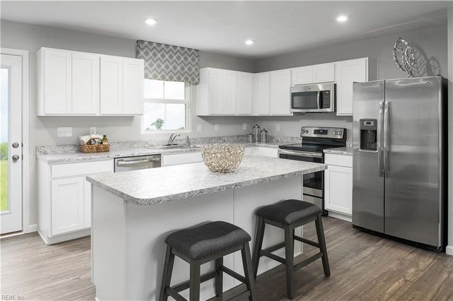 112 Bearing WAY, Portsmouth, VA 23701