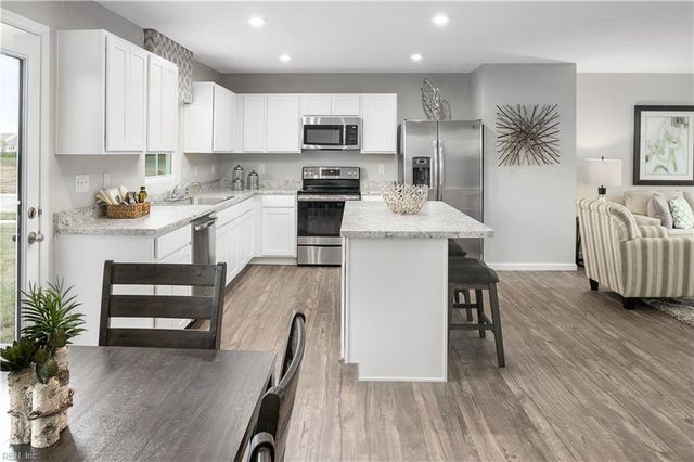 112 Bearing WAY, Portsmouth, VA 23701