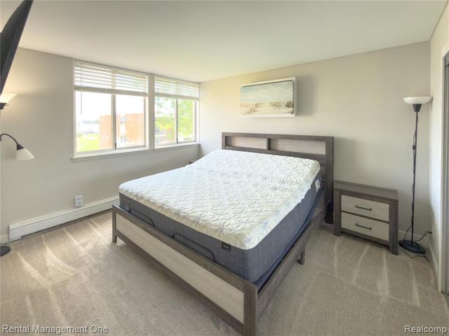 1603 Cass Lake Road D unit, Keego Harbor, MI 48320