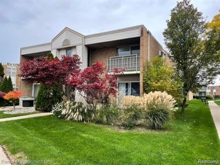 1603 Cass Lake Road D unit, Keego Harbor, MI 48320