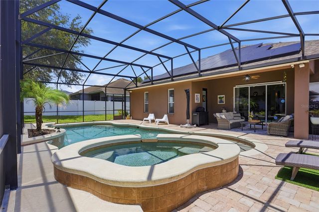 106 ALEXANDRIA PLACE DR, Apopka, FL 32712