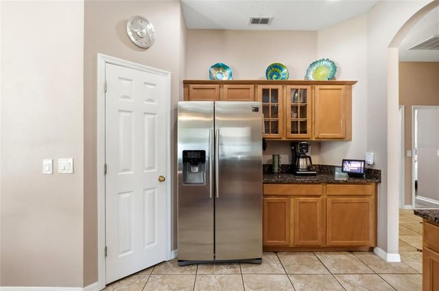 106 ALEXANDRIA PLACE DR, Apopka, FL 32712