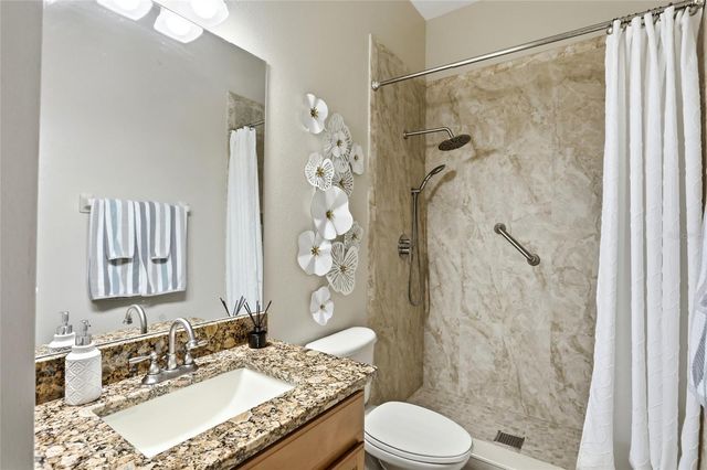 106 ALEXANDRIA PLACE DR, Apopka, FL 32712