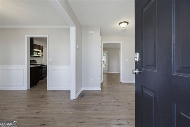 454 Saddle Shoal Trail, Lawrenceville, GA 30046