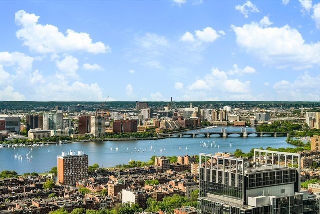 1 Dalton Street 5301, Boston, MA 02115