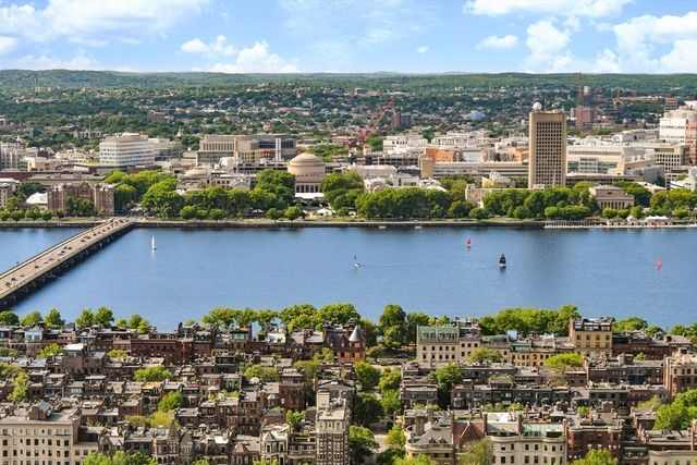 1 Dalton Street 5301, Boston, MA 02115