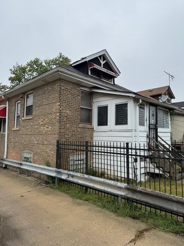 8641 S May Street, Chicago, IL 60620
