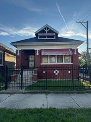 8641 S May Street, Chicago, IL 60620