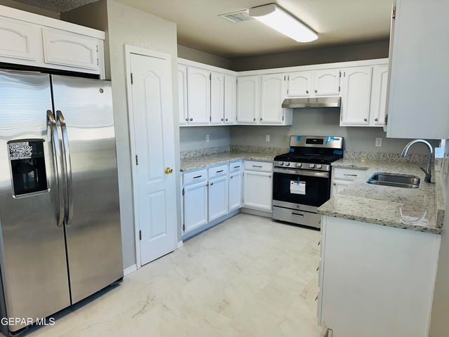 1634 VIA SECA Drive, El Paso, TX 79936