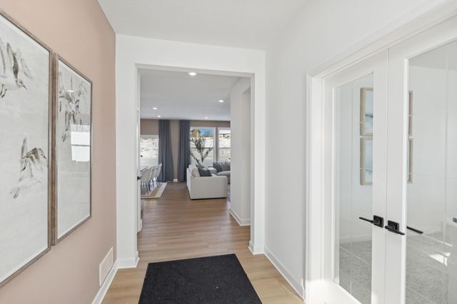 1071 Adamstown Drive, Rosemount, MN 55068