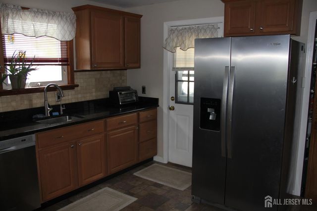 79 Lafayette Street, Milltown, NJ 08850