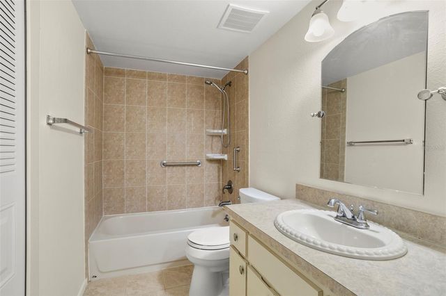 3399 MERMOOR DRIVE 207, Palm Harbor, FL 34685