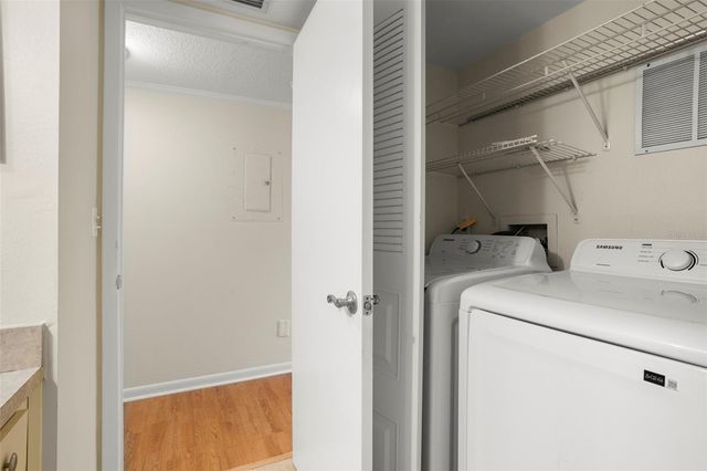 3399 MERMOOR DRIVE 207, Palm Harbor, FL 34685