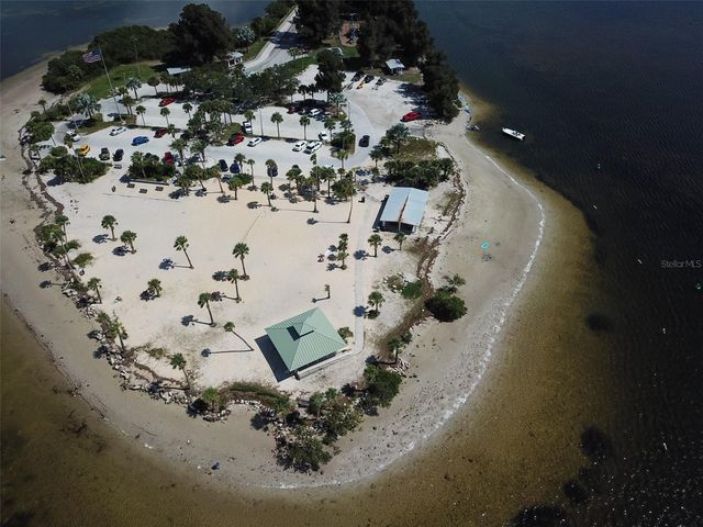 3399 MERMOOR DRIVE 207, Palm Harbor, FL 34685