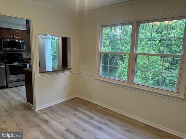 5230 LONSDALE DR, Springfield, VA 22151