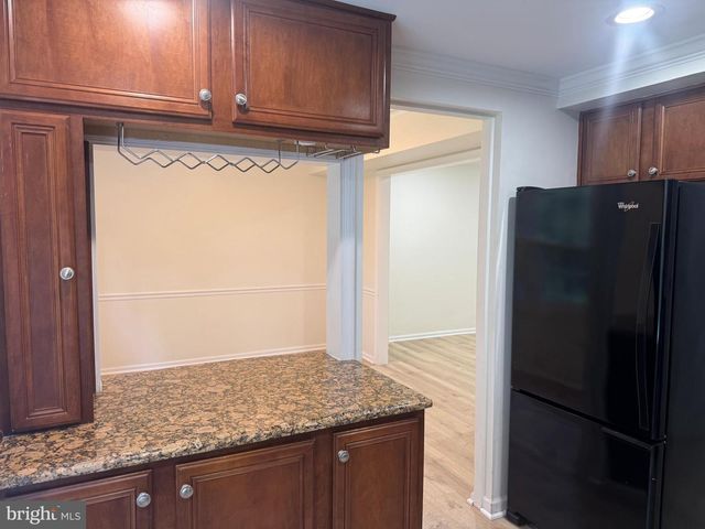 5230 LONSDALE DR, Springfield, VA 22151