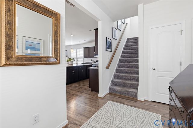 16817 Gossamer Dr, Moseley, VA 23120