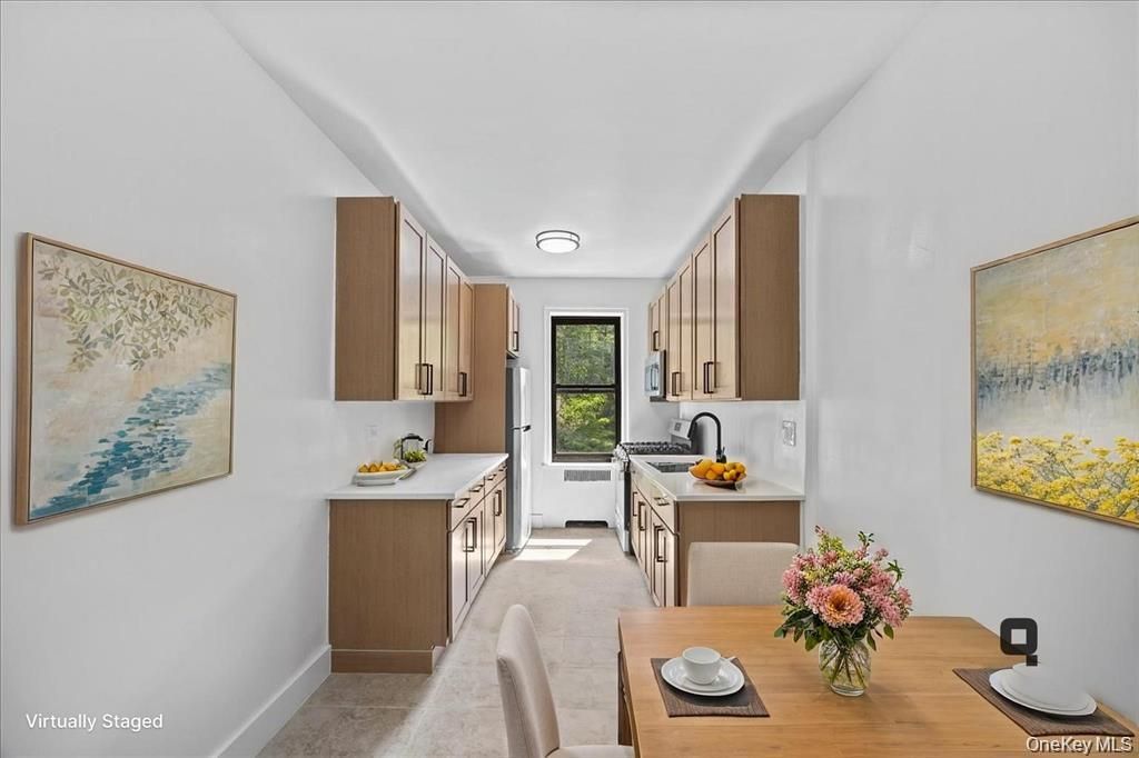 675 Walton Avenue 2B, Bronx, NY 10451 — exterior