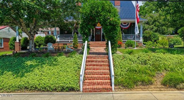 515 West Main Street, Rogersville, TN 37857