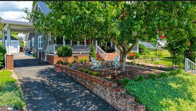 515 West Main Street, Rogersville, TN 37857