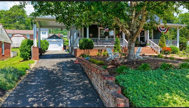 515 West Main Street, Rogersville, TN 37857