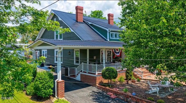 515 West Main Street, Rogersville, TN 37857